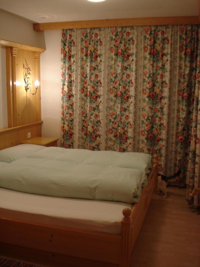 Chasa Valetta Apartment Samnaun Phòng bức ảnh