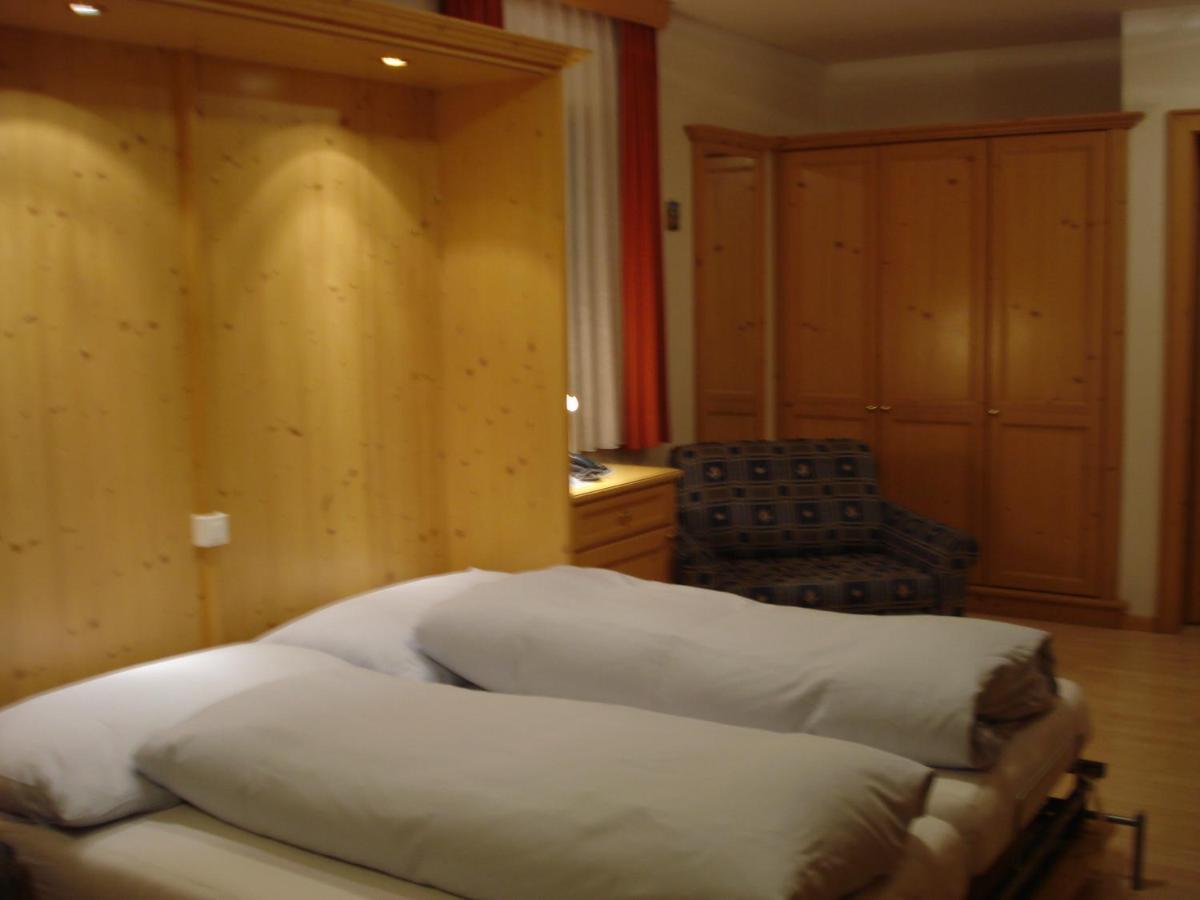 Chasa Valetta Apartment Samnaun Phòng bức ảnh