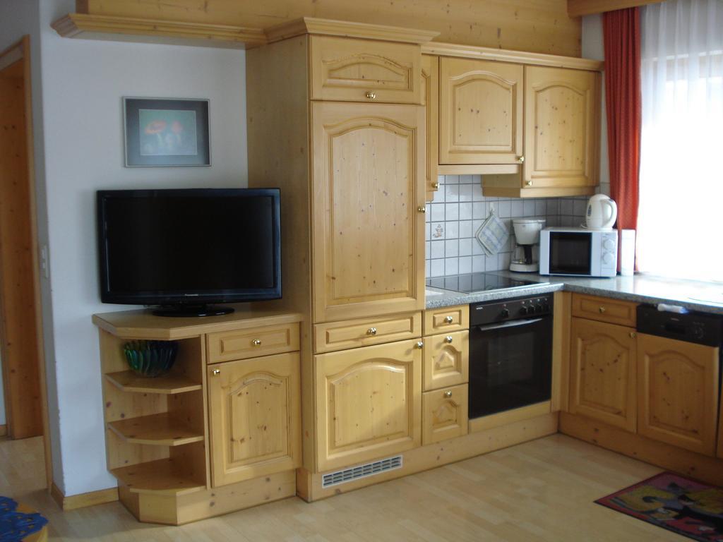 Chasa Valetta Apartment Samnaun Ngoại thất bức ảnh