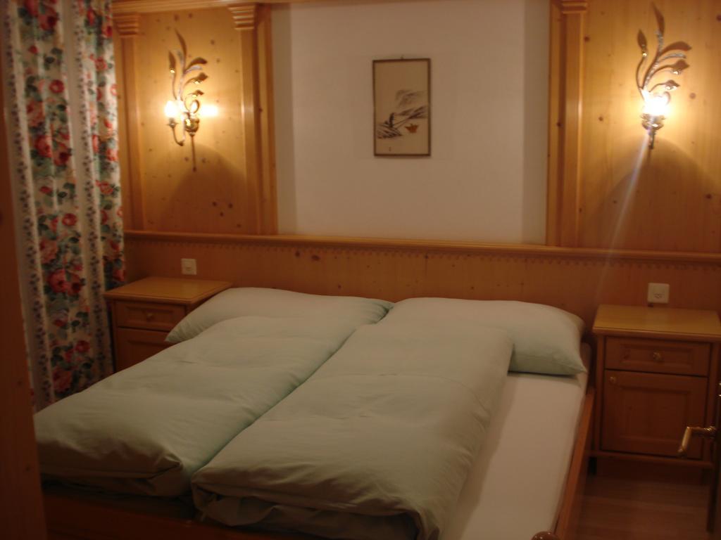 Chasa Valetta Apartment Samnaun Phòng bức ảnh
